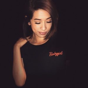 Meet your Posher, Reina